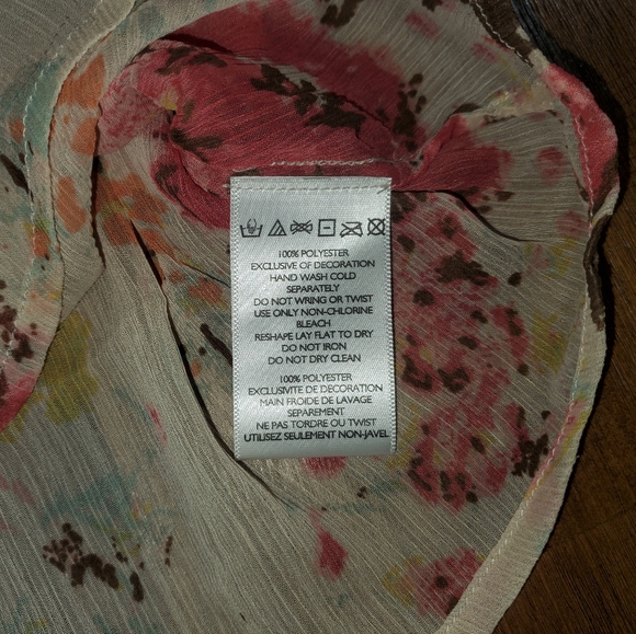 New Women's Pins and Needles Beaded & Sequin Summer Floral Watercolor Blouse Top - Picture 6 of 8